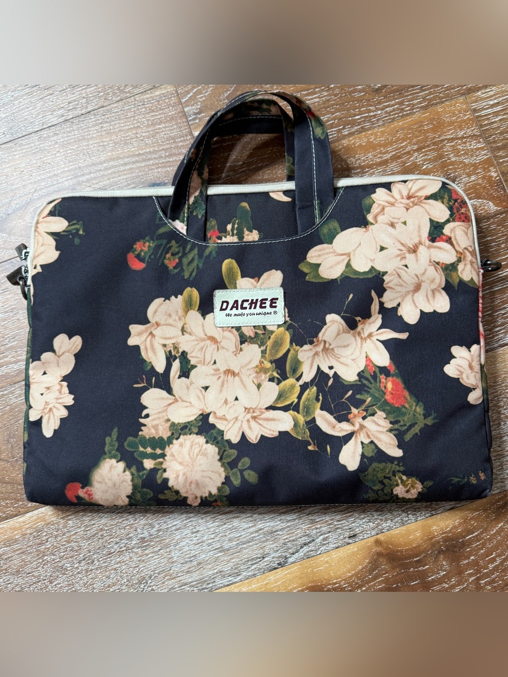 Dachee Floral Laptop Tote Bag in Black and Cream